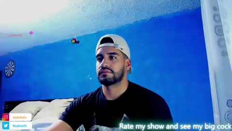 Snapshot of leon__hart chatting on December 30, 11:06 pm Leon Hart online show from December 30, 11:06 pm