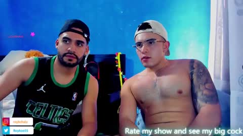 Snapshot of leon__hart chatting on December 27, 2:44 pm Leon Hart online show from December 27, 2:44 pm