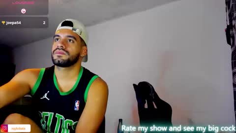 Snapshot of leon__hart chatting on October 2, 11:42 pm Leon Hart online show from October 2, 11:42 pm