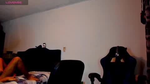 Snapshot of leon__hart chatting on October 4, 11:53 pm Leon Hart online show from October 4, 11:53 pm