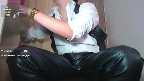 iam leonal online show from September 30, 6:55 pm