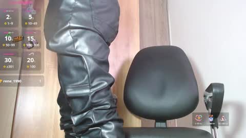 iam leonal online show from September 26, 8:06 pm