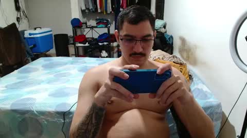 leonino231 online show from March 2, 11:45 pm