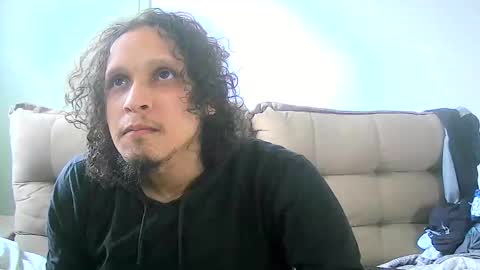 Snapshot of leonnxv chatting on October 24, 12:18 pm leonnxv online show from October 24, 12:18 pm