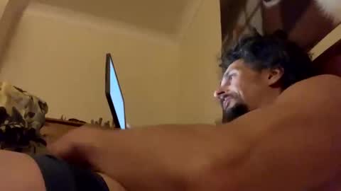 leosexb online show from January 13, 7:00 am