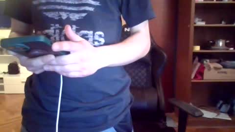 neoglo online show from July 14, 8:59 pm