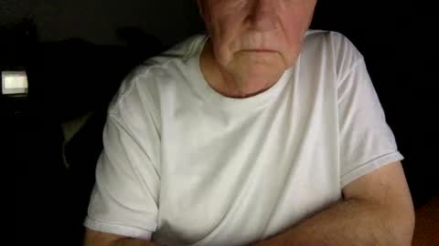 Snapshot of letscum2gether0 chatting on January 25, 2:26 am letscum2gether0 online show from January 25, 2:26 am