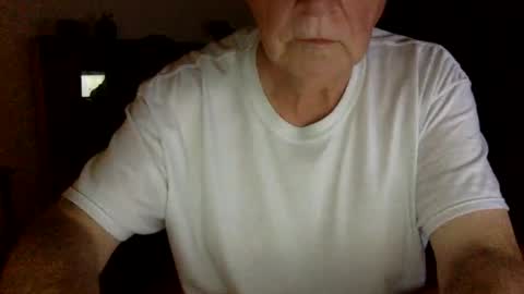 Snapshot of letscum2gether0 chatting on December 22, 3:44 am letscum2gether0 online show from December 22, 3:44 am