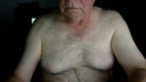 Snapshot of letscum2gether0 chatting on December 28, 4:08 am letscum2gether0 online show from December 28, 4:08 am