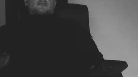 lev1ngston online show from September 15, 8:32 pm