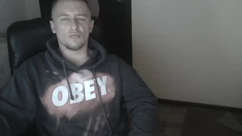 lev1ngston online show from February 1, 10:48 am