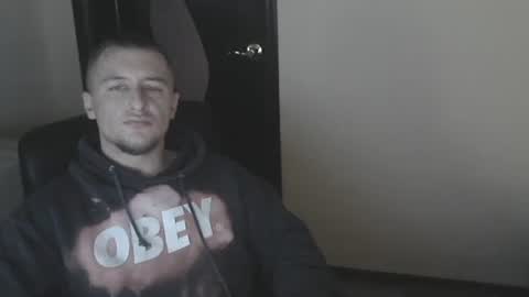 lev1ngston online show from February 1, 8:58 pm