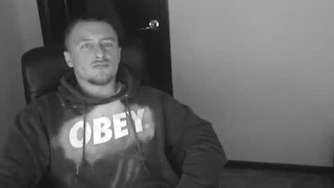 lev1ngston online show from January 20, 2:43 am