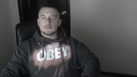 lev1ngston online show from December 15, 6:26 pm