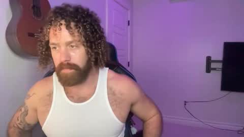 Snapshot of levi_daniel chatting on October 18, 2:49 am Levi Daniel online show from October 18, 2:49 am