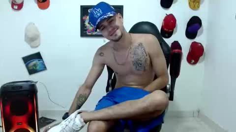 Andres online show from April 16, 9:37 pm