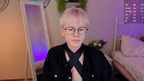 LIAM online show from June 24, 5:32 am