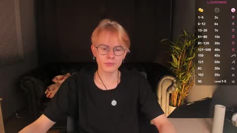 LIAM online show from April 22, 5:57 am