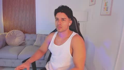 Liam Collins online show from October 8, 11:47 am