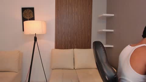 Liam Collins online show from December 26, 11:32 am