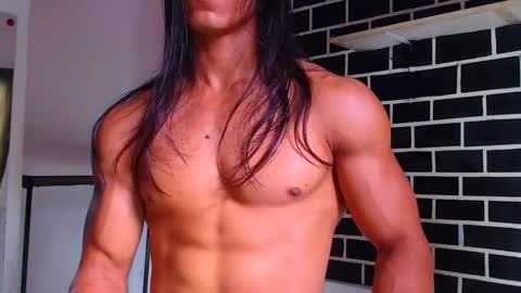 LIAM online show from November 11, 7:52 pm