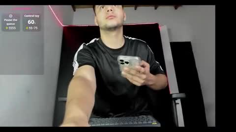 Liam online show from December 21, 4:42 am