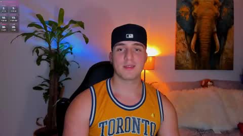 liam online show from February 28, 4:43 am