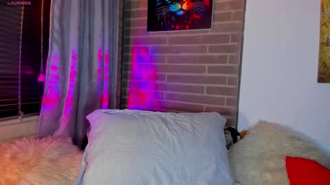 liam online show from January 8, 3:23 am