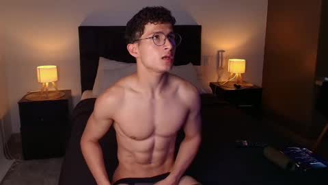 Liam online show from February 16, 11:36 pm