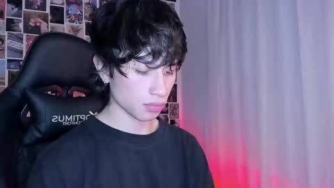 Liam online show from February 25, 5:30 am