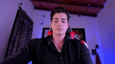 liamwyatt_ online show from December 3, 3:51 am