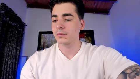 liamwyatt_ online show from April 11, 2:41 am