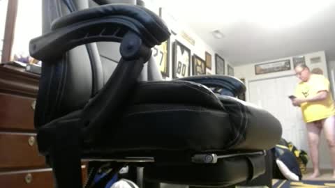 lick4423 online show from December 2, 9:29 pm