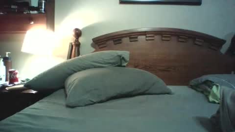 Snapshot of lickmysnowballs chatting on October 31, 6:55 pm lickmysnowballs online show from October 31, 6:55 pm