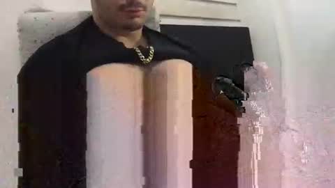 Snapshot of lifeindien chatting on February 18, 10:49 am lifeindien online show from February 18, 10:49 am