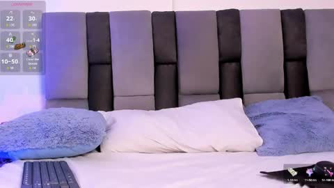 Jhonatan online show from April 9, 10:16 pm