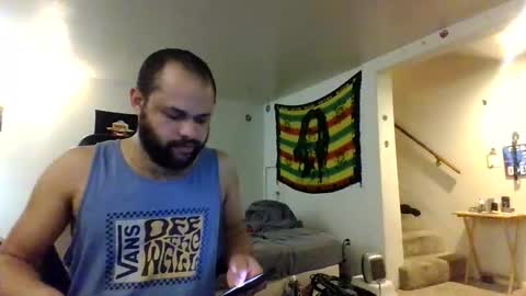 lightskinned666 online show from May 2, 12:46 am