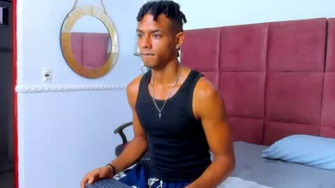 Lil KIng online show from August 8, 12:56 pm