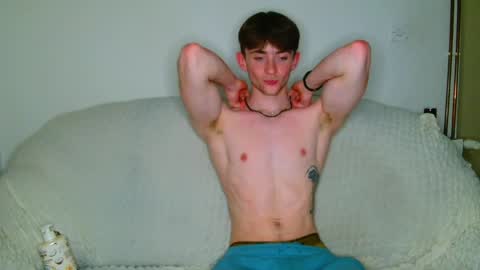 lilbearxxxx online show from April 15, 2:11 am