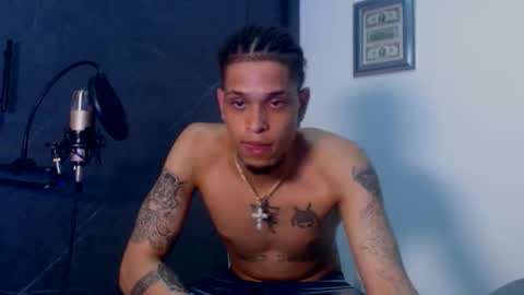 Snapshot of lilray99 chatting on September 16, 7:42 am  ONLYFANS   online show from September 16, 7:42 am