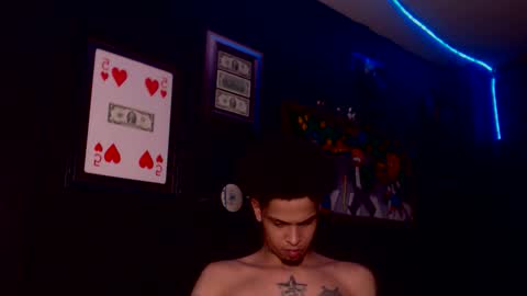 Snapshot of lilray99 chatting on February 25, 6:20 pm  ONLYFANS   online show from February 25, 6:20 pm