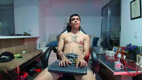 Lior Vante online show from February 7, 6:09 am