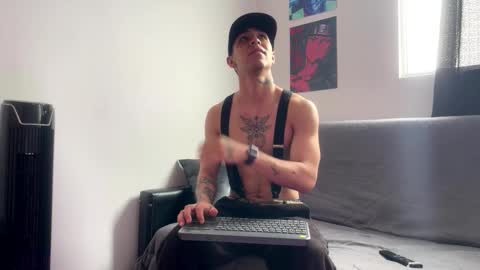 Lior Vante online show from February 15, 1:30 pm