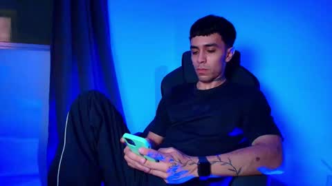 Lior Vante online show from February 2, 2:32 am