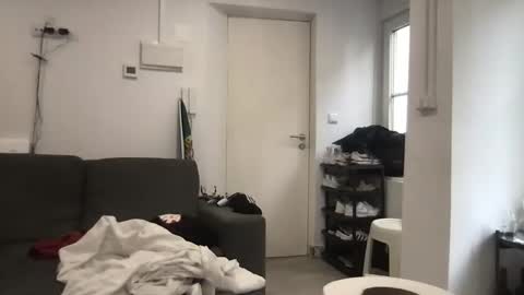 Snapshot of litlelover chatting on October 25, 3:03 pm litlelover online show from October 25, 3:03 pm