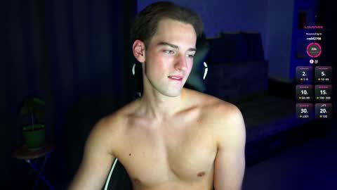 Snapshot of litmate chatting on October 7, 10:36 pm ask me online show from October 7, 10:36 pm