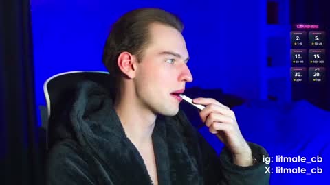 Snapshot of litmate chatting on January 20, 10:59 pm ask me online show from January 20, 10:59 pm