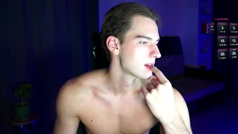 Snapshot of litmate chatting on October 15, 11:56 pm ask me online show from October 15, 11:56 pm