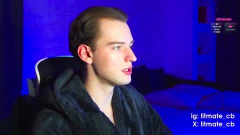 Snapshot of litmate chatting on January 22, 10:49 pm ask me online show from January 22, 10:49 pm