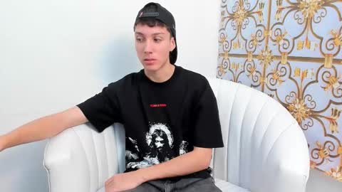 DANNY online show from January 5, 7:50 pm